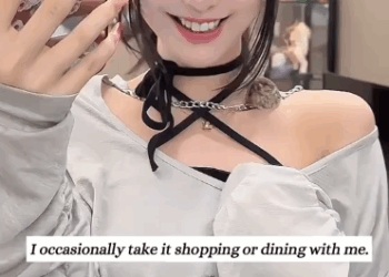 C2610001_rescued little bird was taking shelter rain on my c…_part2