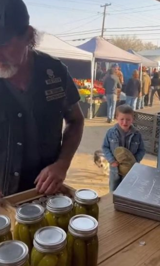 C2412003_The struggle weakened until nothing remained